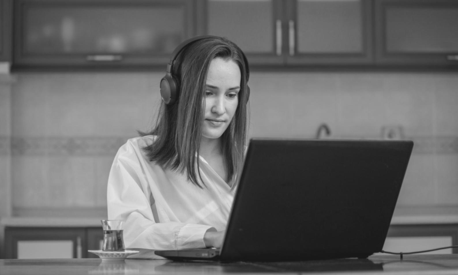 Detailansicht einer Finanzanalyse mit verschiedenen Bewertungsmodellen